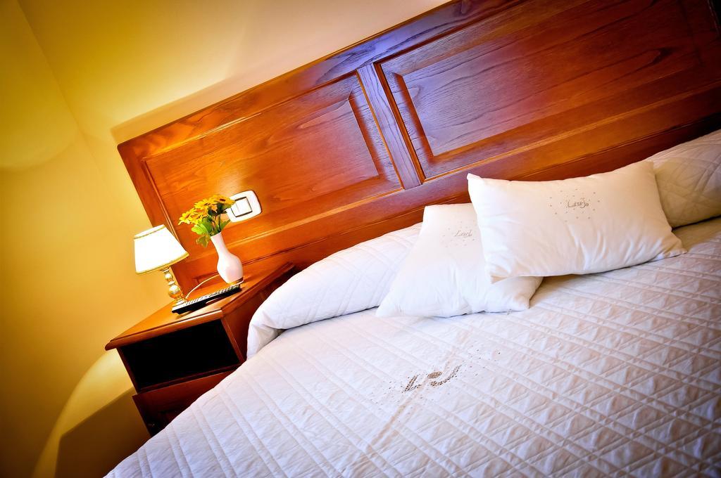 Relais Cavour Hotel Rome Room photo